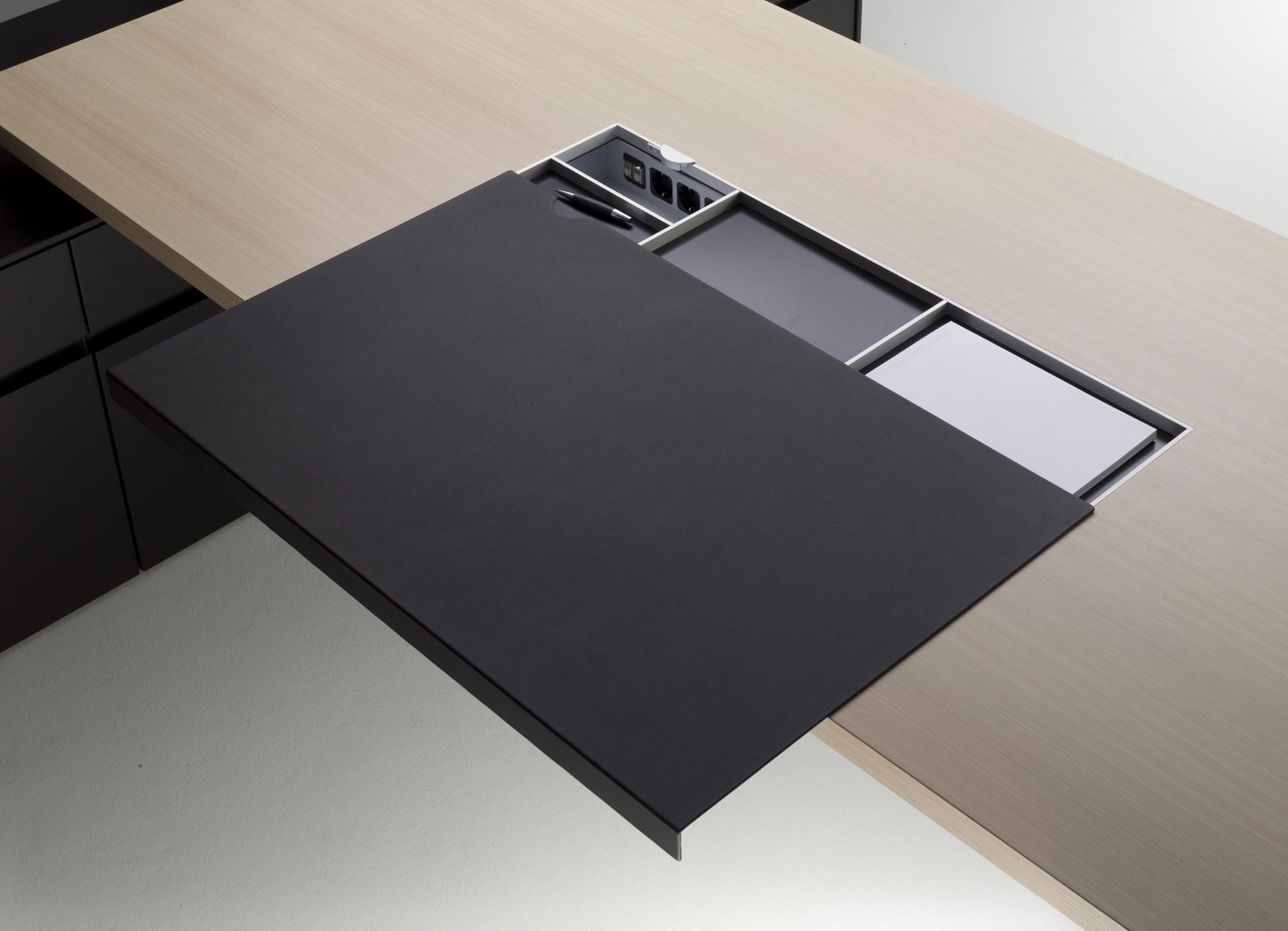 办公台|时尚大班台|办公火狐官方网站|火狐HUOHU（中国）火狐官方网站|Sono系列大班台