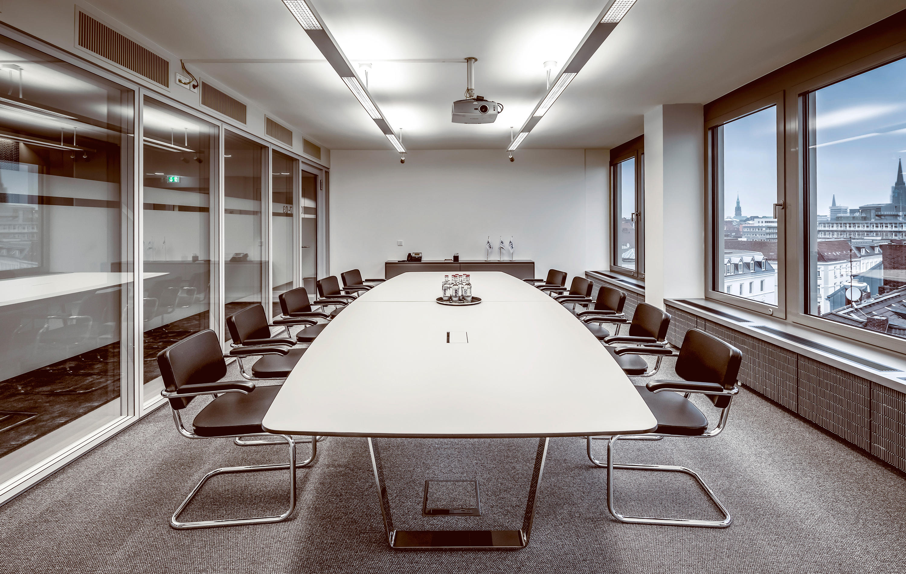 会议台|实木会议台|办公火狐官方网站|火狐HUOHU（中国）火狐官方网站|Tune系列会议台