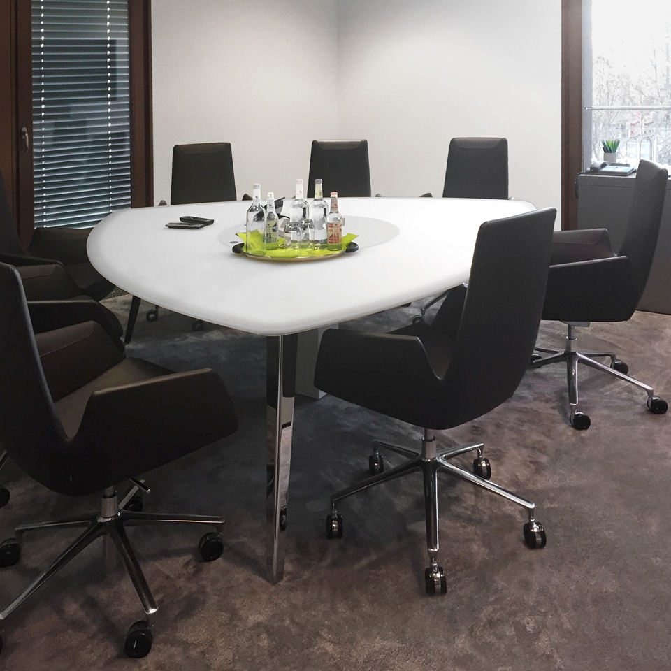 HUB视频系统|HUB视频应用|办公火狐官方网站|火狐HUOHU（中国）火狐官方网站|C12系列会议台系列