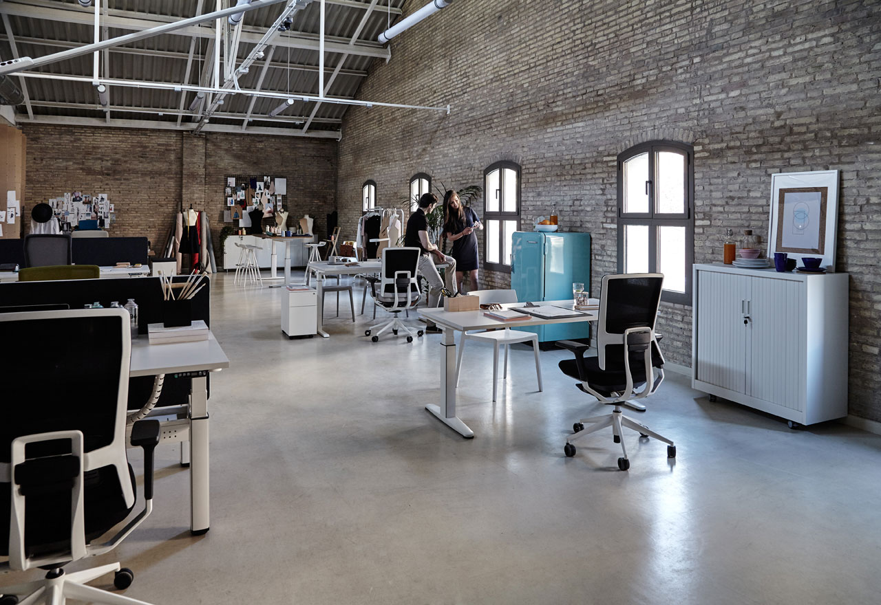 办公台|升降台|办公火狐官方网站|火狐HUOHU（中国）火狐官方网站|流动性职员系统桌系列