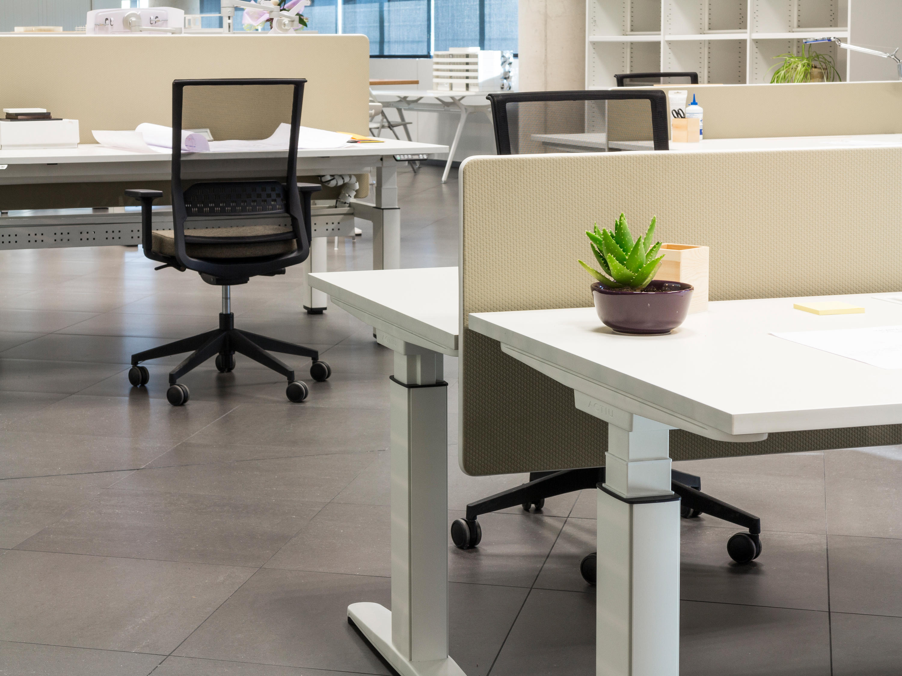 办公台|升降台|办公火狐官方网站|火狐HUOHU（中国）火狐官方网站|流动性职员系统桌系列