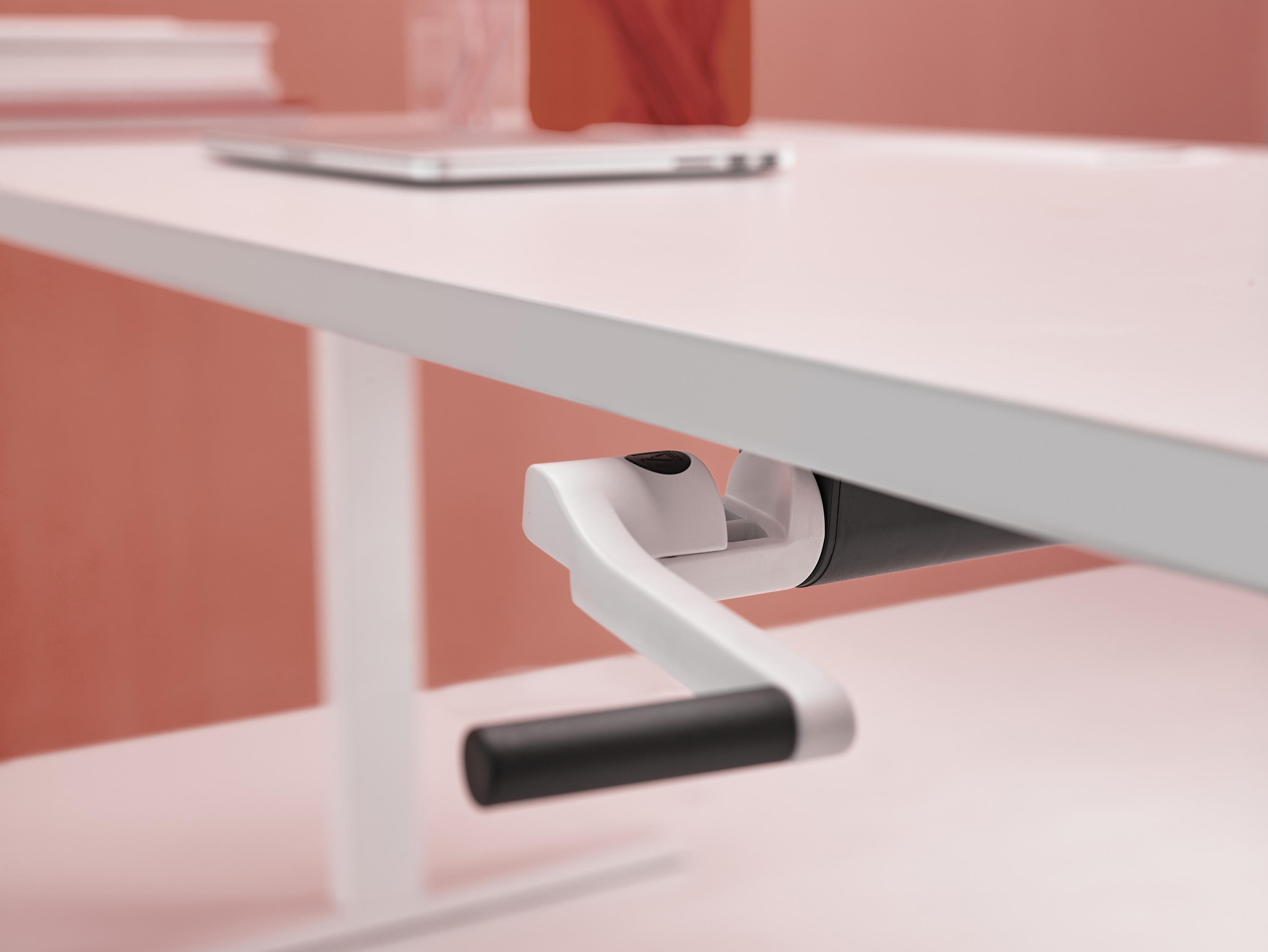 办公台|升降台|办公火狐官方网站|火狐HUOHU（中国）火狐官方网站|流动性职员系统桌系列