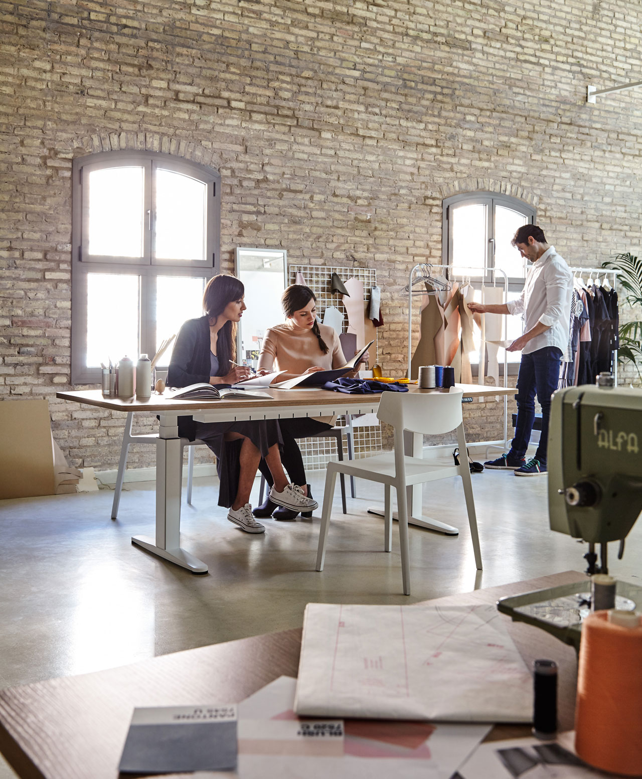 办公台|升降台|办公火狐官方网站|火狐HUOHU（中国）火狐官方网站|流动性会议桌系列