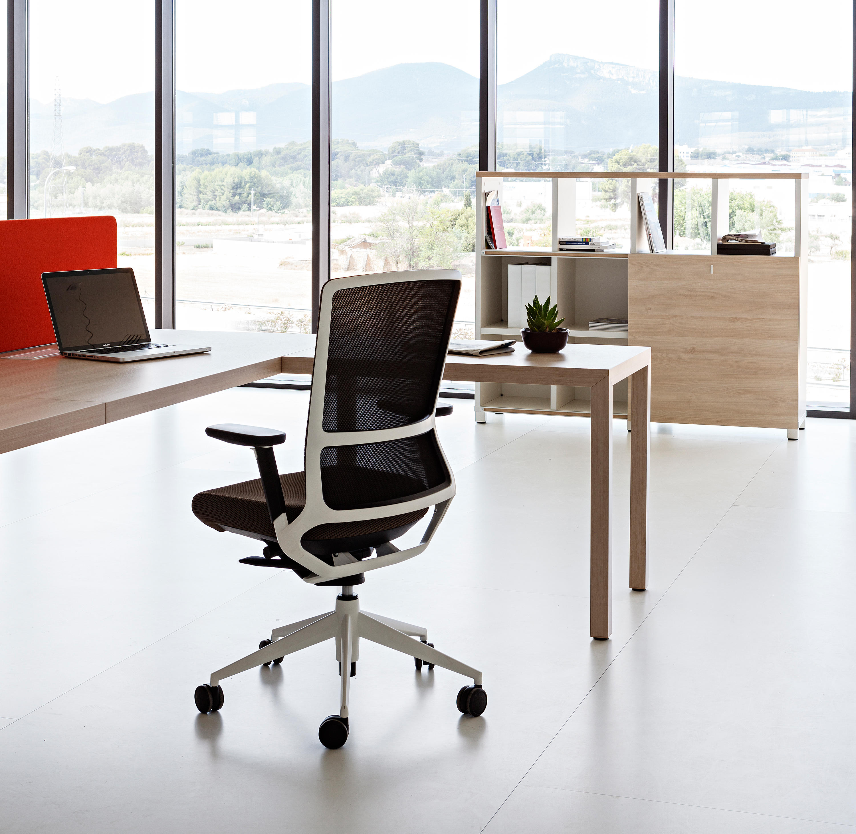 办公台|时尚大班台|办公火狐官方网站|火狐HUOHU（中国）火狐官方网站|PRISMA行政桌系列