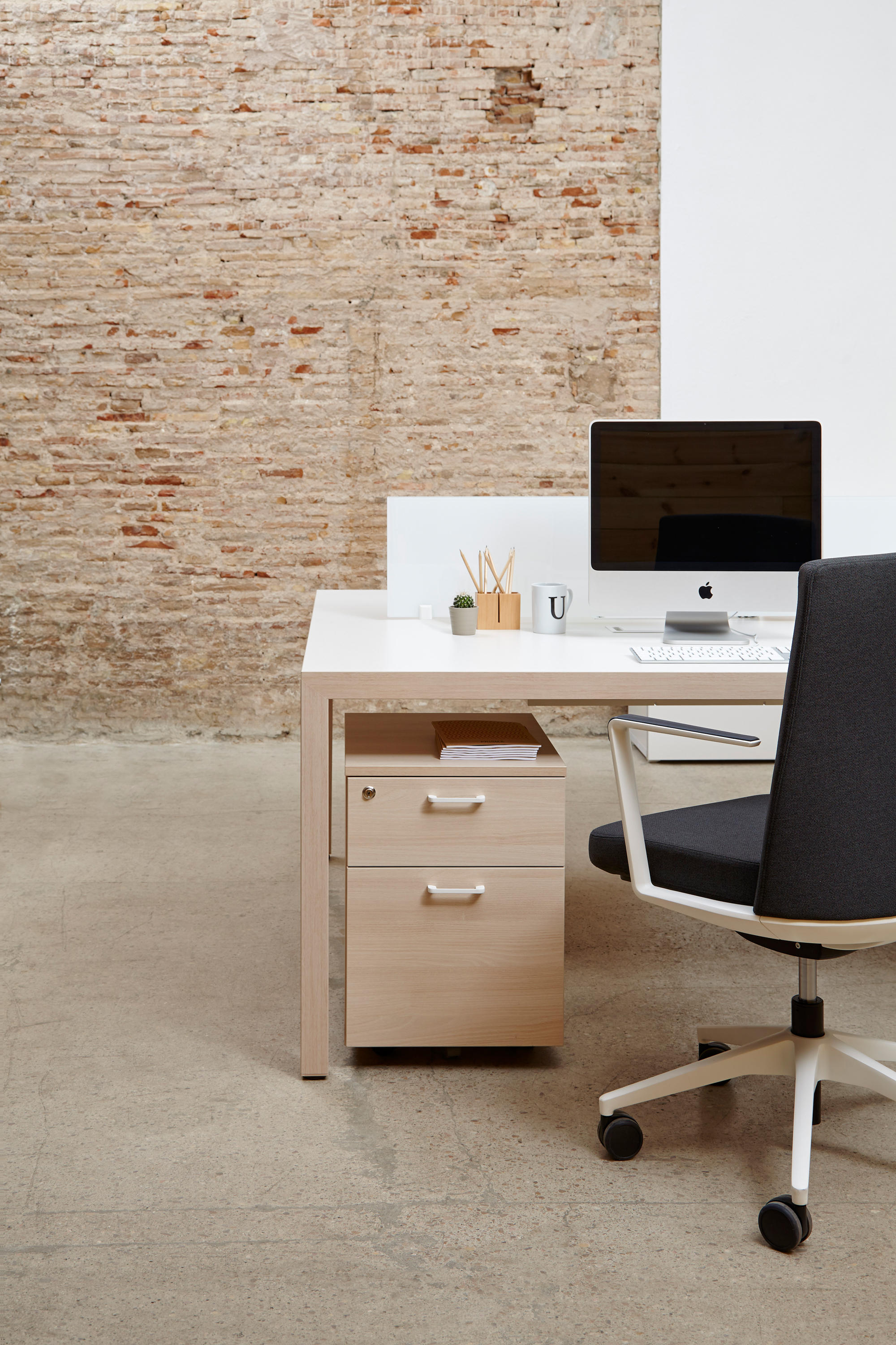 办公台|时尚大班台|办公火狐官方网站|火狐HUOHU（中国）火狐官方网站|PRISMA行政桌系列