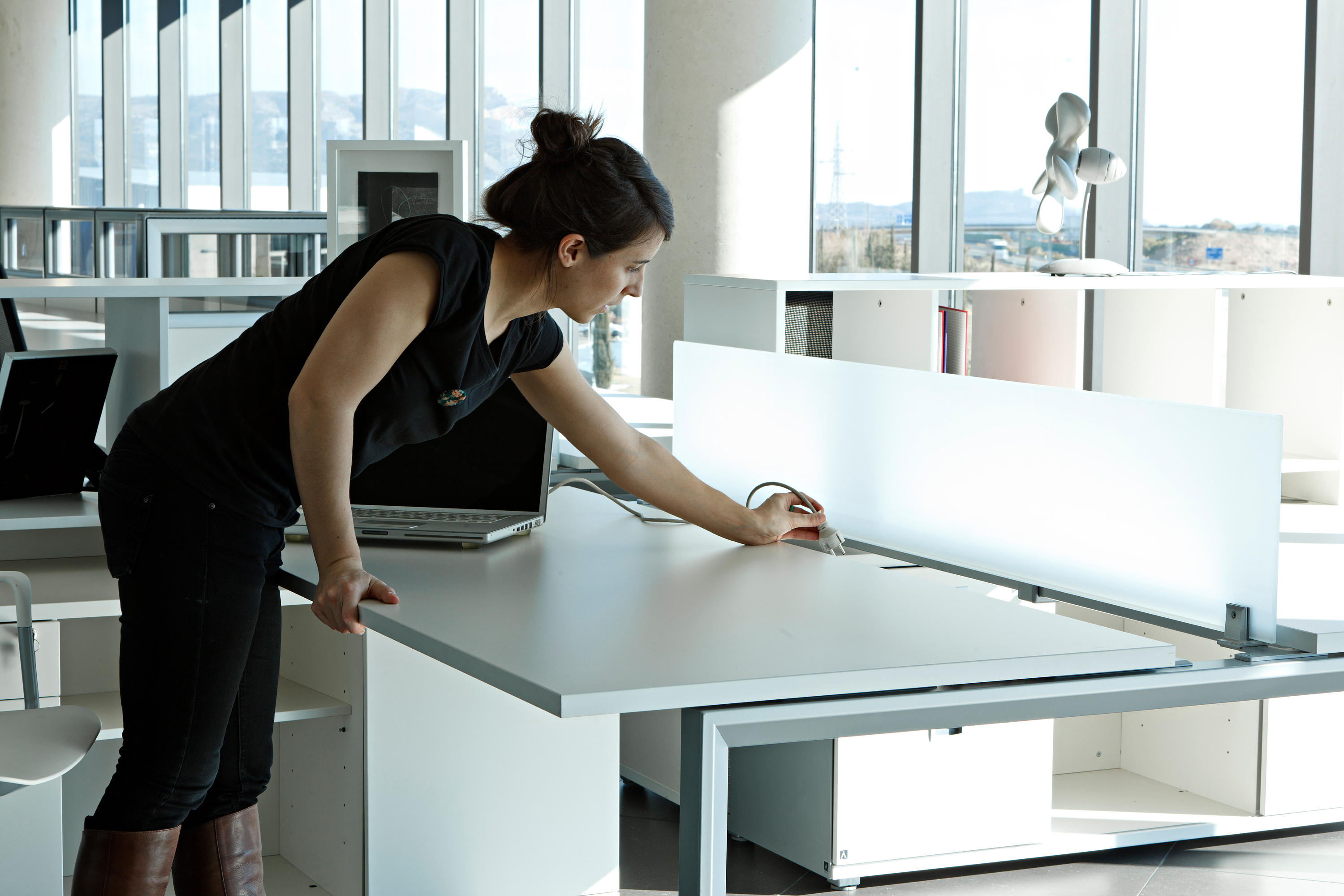 办公屏风|办公屏风系统|办公火狐官方网站|火狐HUOHU（中国）火狐官方网站|VITAL PLUS ST员工桌系列