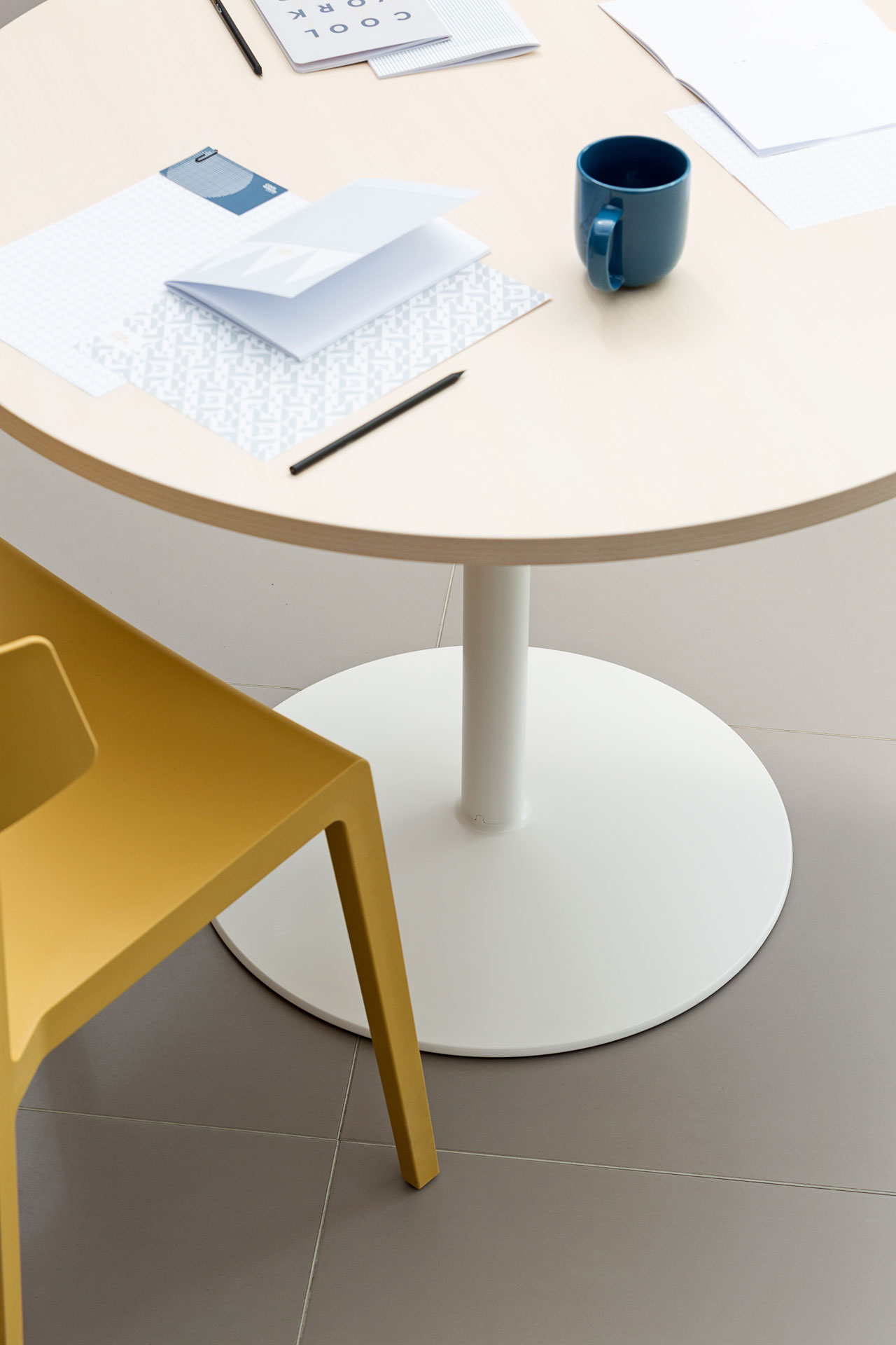 会议台|实木洽谈台|办公火狐官方网站|火狐HUOHU（中国）火狐官方网站|TABULA 洽谈台系列