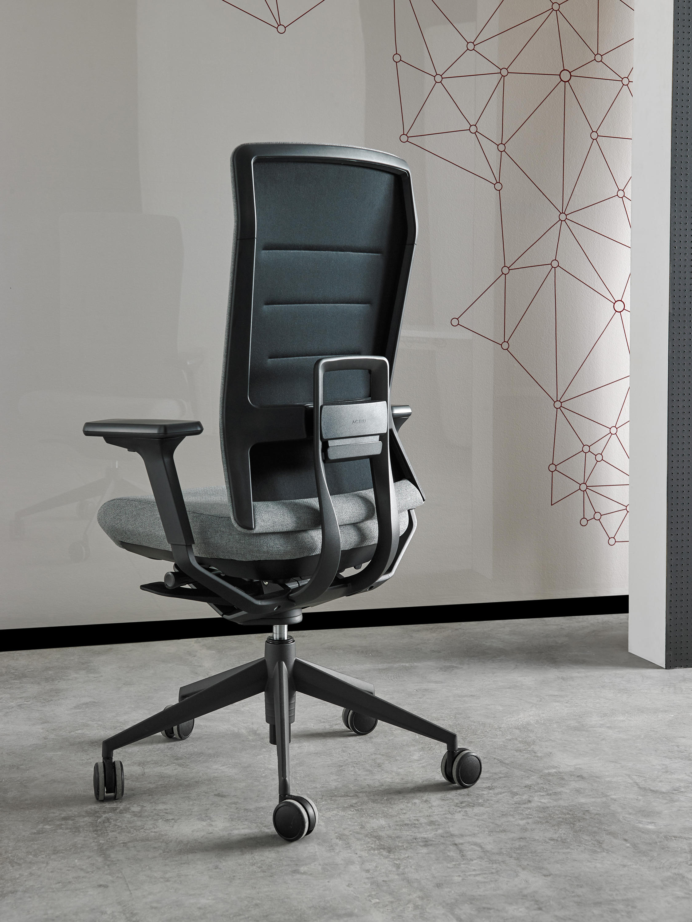 办公椅|现代真皮中班椅|办公火狐官方网站|火狐HUOHU（中国）火狐官方网站|TNK FAMILY 大班椅系列