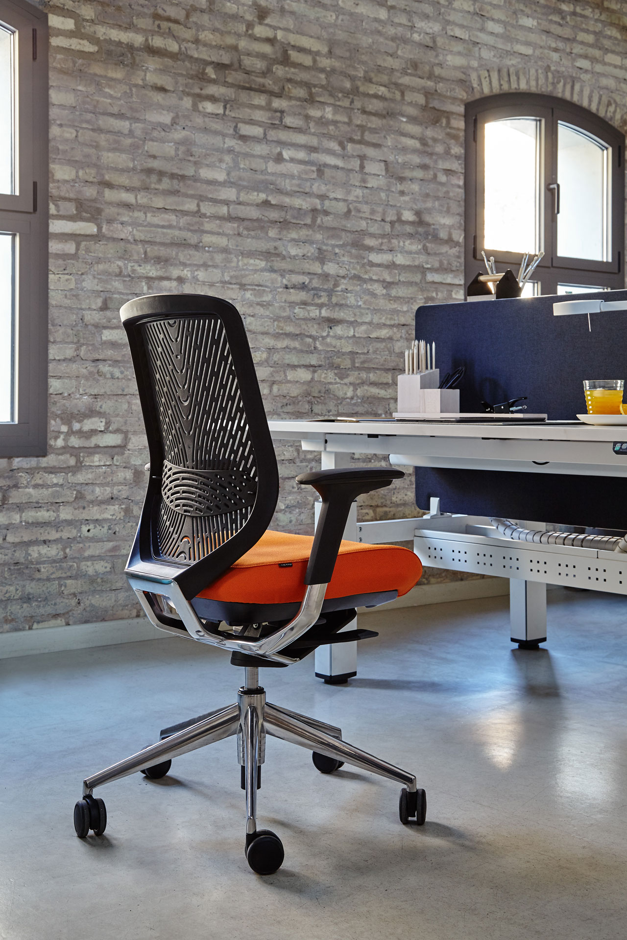 办公椅|布面职员椅|办公火狐官方网站|火狐HUOHU（中国）火狐官方网站|TNK FAMILY 职员椅系列