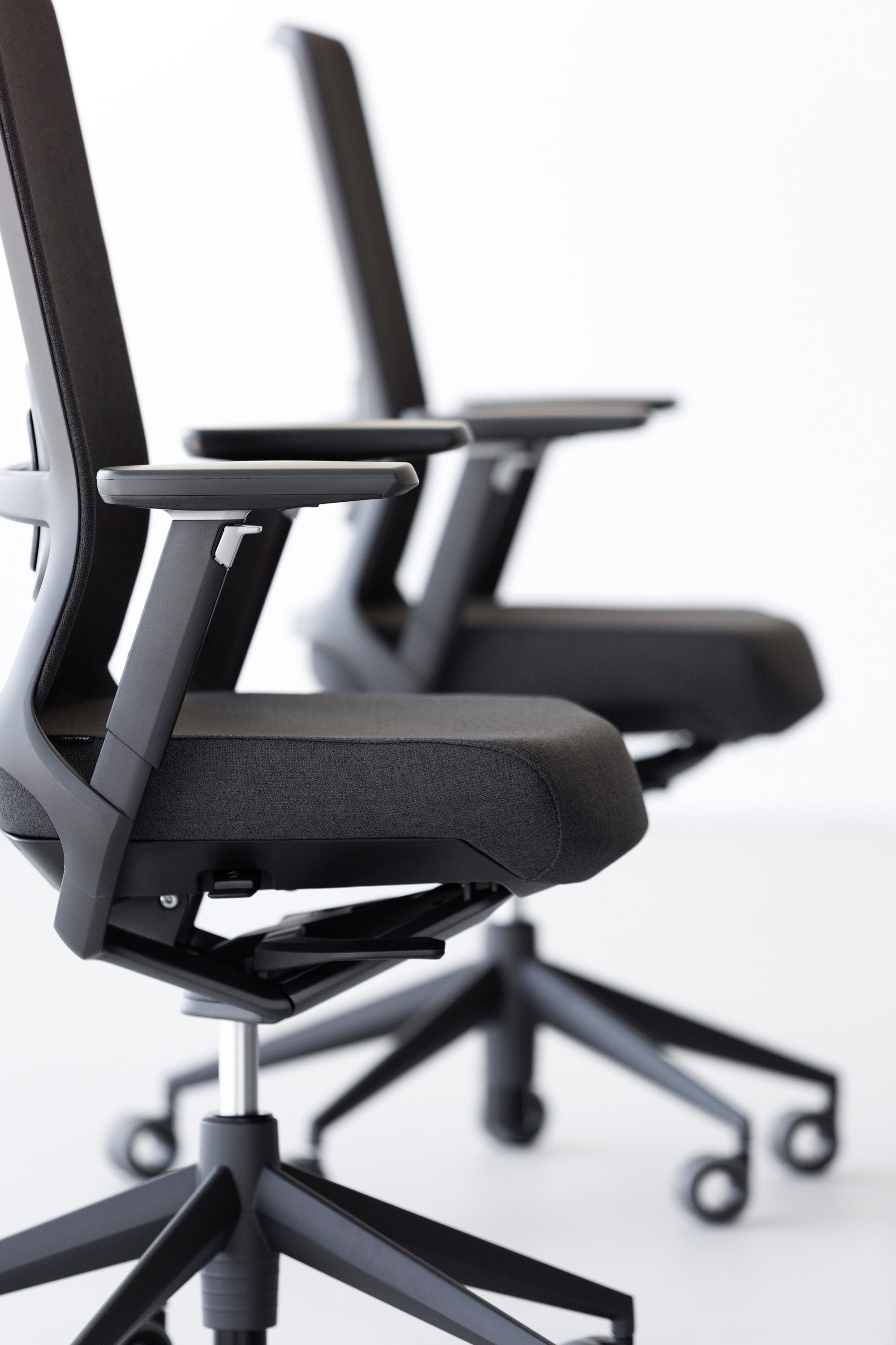 办公椅|布面职员椅|办公火狐官方网站|火狐HUOHU（中国）火狐官方网站|TNK 500 职员椅系列