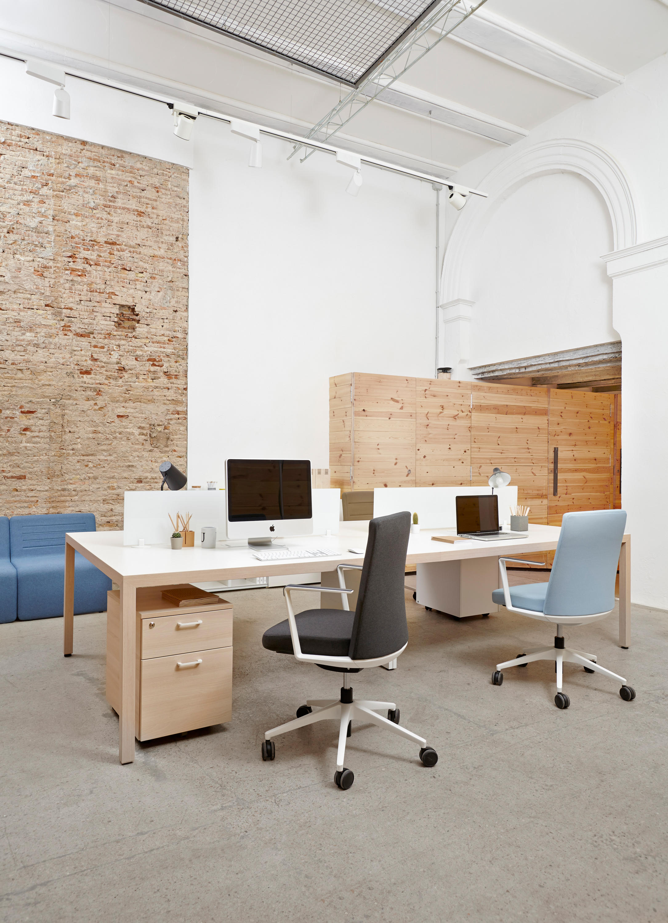 办公椅|现代真皮会议椅|办公火狐官方网站|火狐HUOHU（中国）火狐官方网站|CRON 会议椅系列