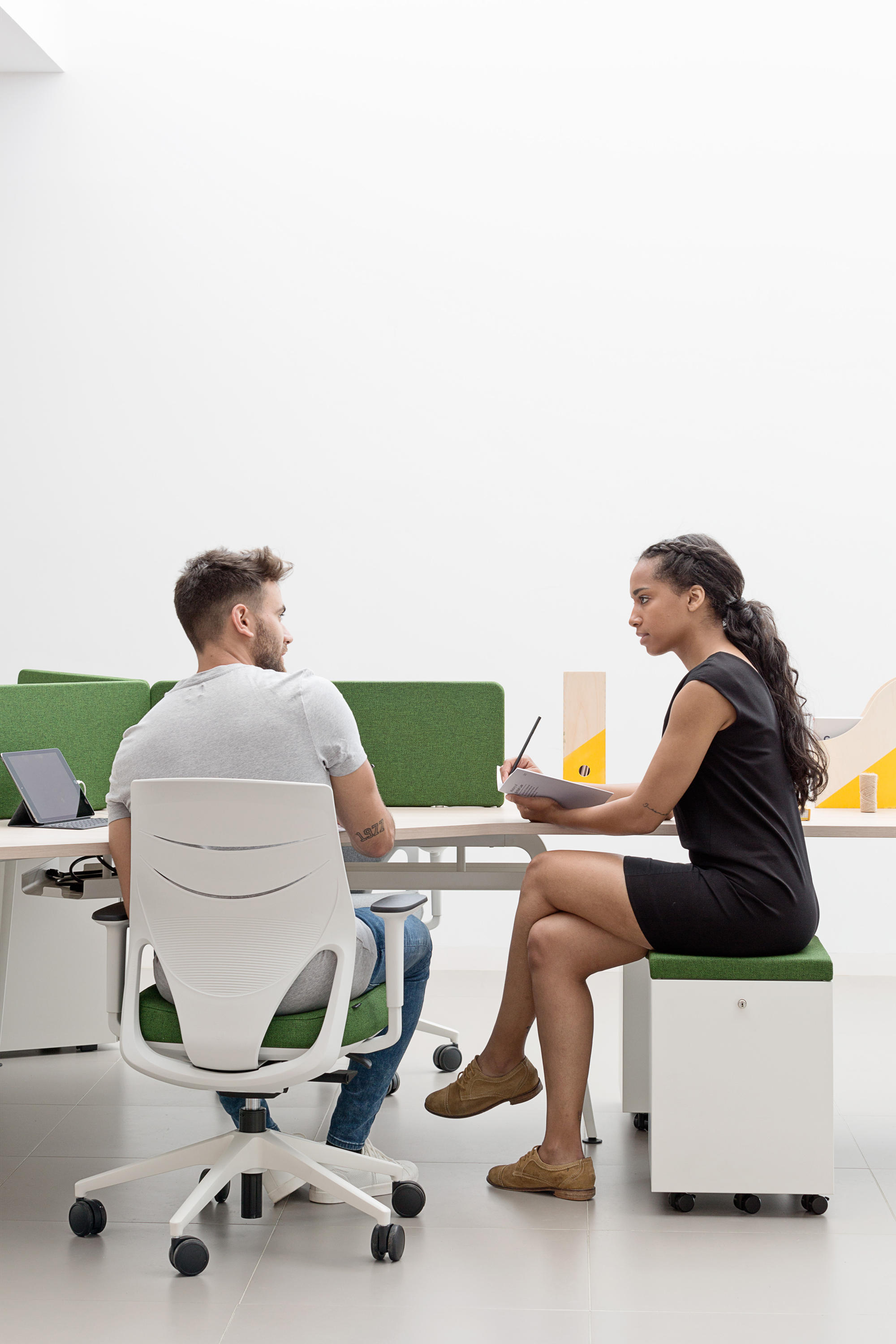 办公椅|布面职员椅|办公火狐官方网站|火狐HUOHU（中国）火狐官方网站|EFIT 职员椅系列