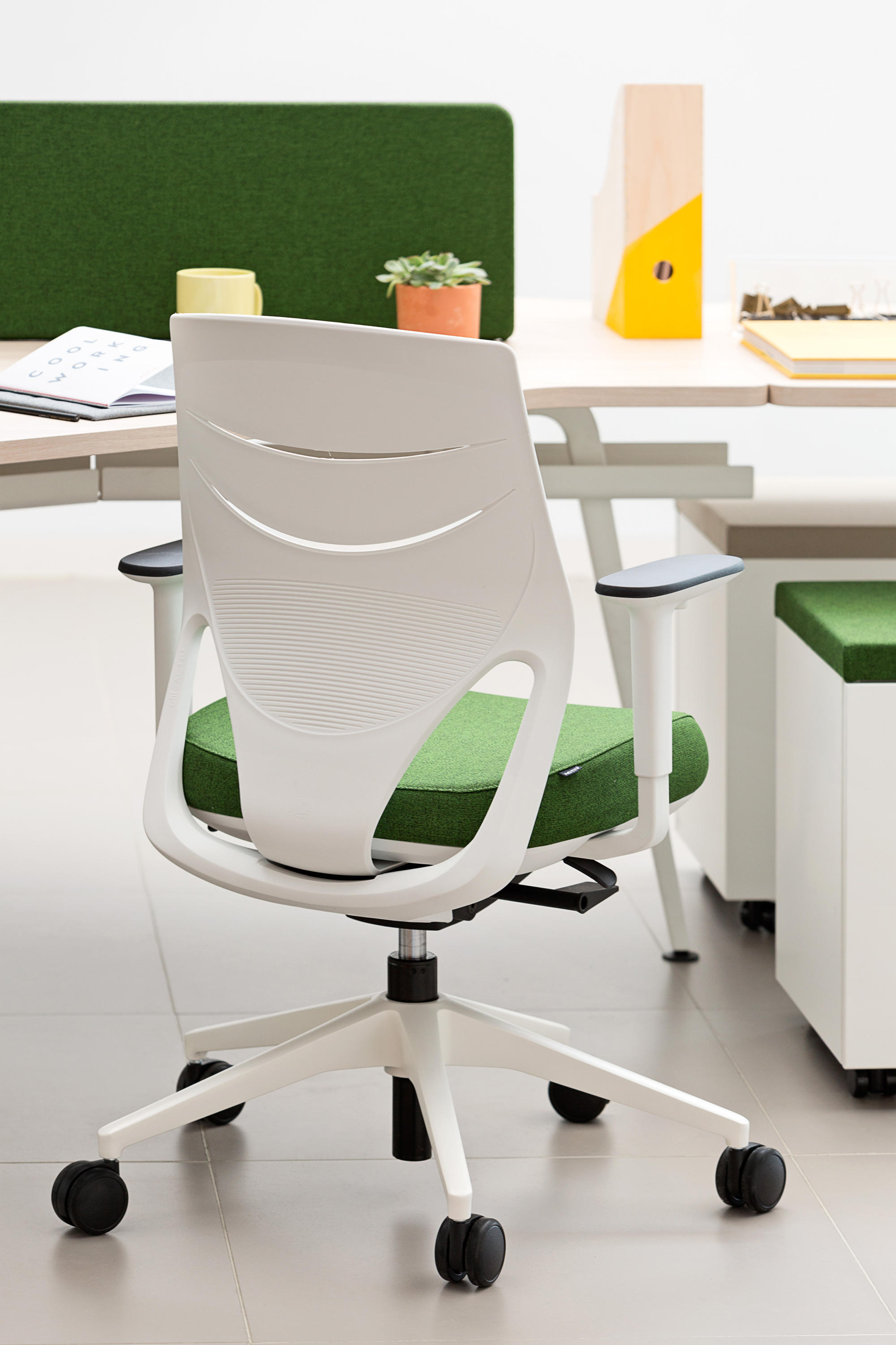 办公椅|布面职员椅|办公火狐官方网站|火狐HUOHU（中国）火狐官方网站|EFIT 职员椅系列