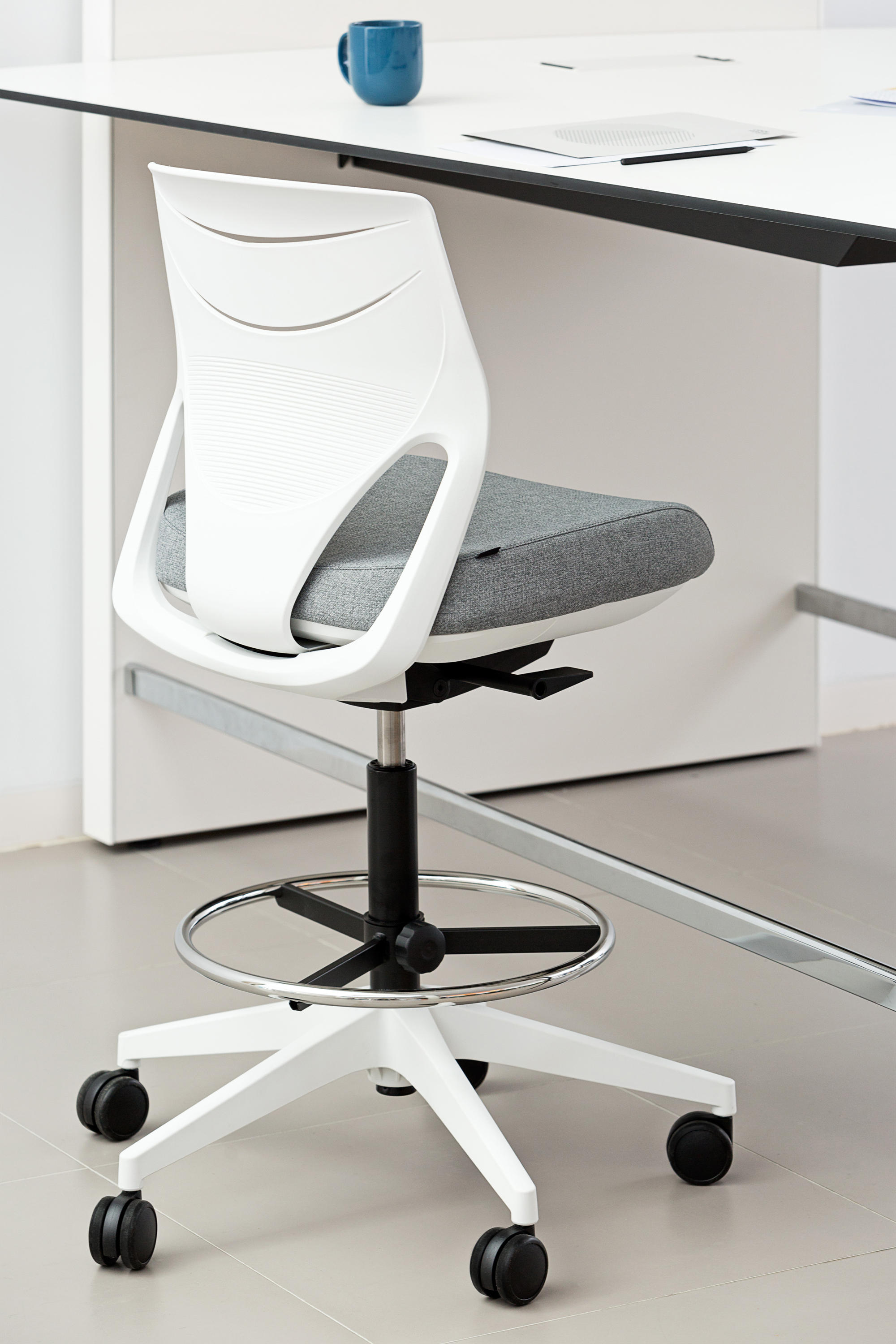 办公椅|高脚椅|办公火狐官方网站|火狐HUOHU（中国）火狐官方网站|EFIT 高脚会议椅系列