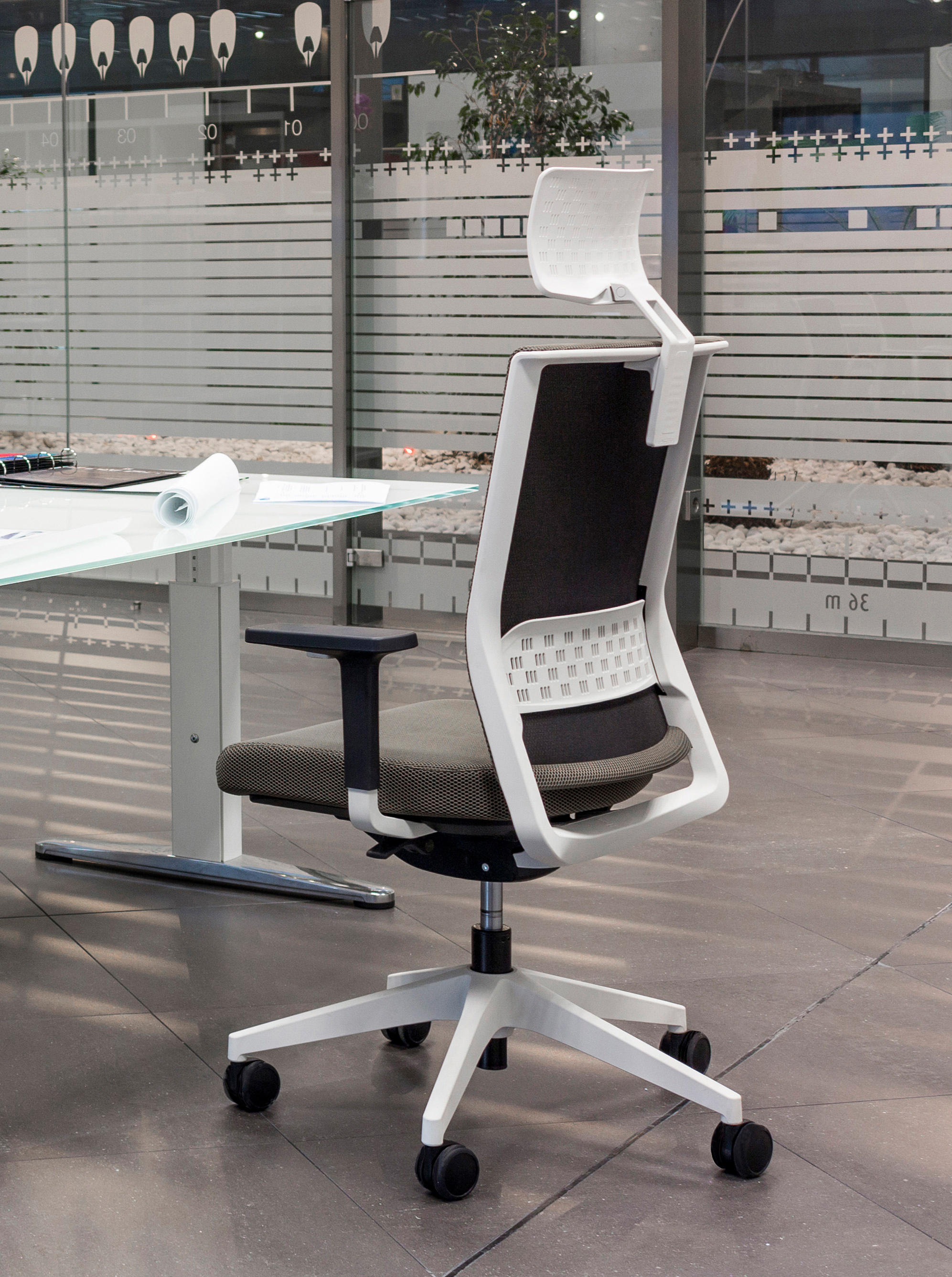 办公椅|现代真皮中班椅|办公火狐官方网站|火狐HUOHU（中国）火狐官方网站|STAY 行政椅系列