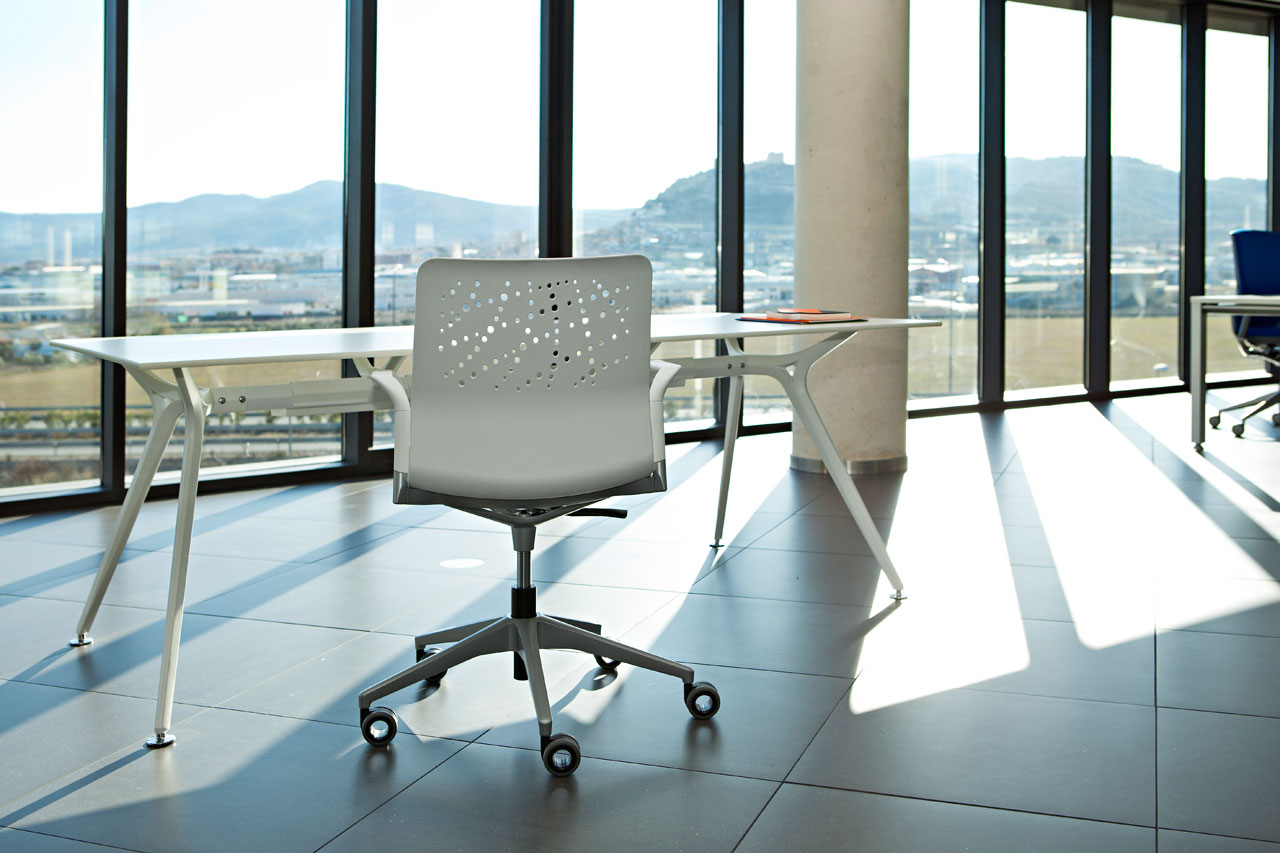 办公椅|现代真皮会议椅|办公火狐官方网站|火狐HUOHU（中国）火狐官方网站|URBAN BLOCK洽谈椅系列