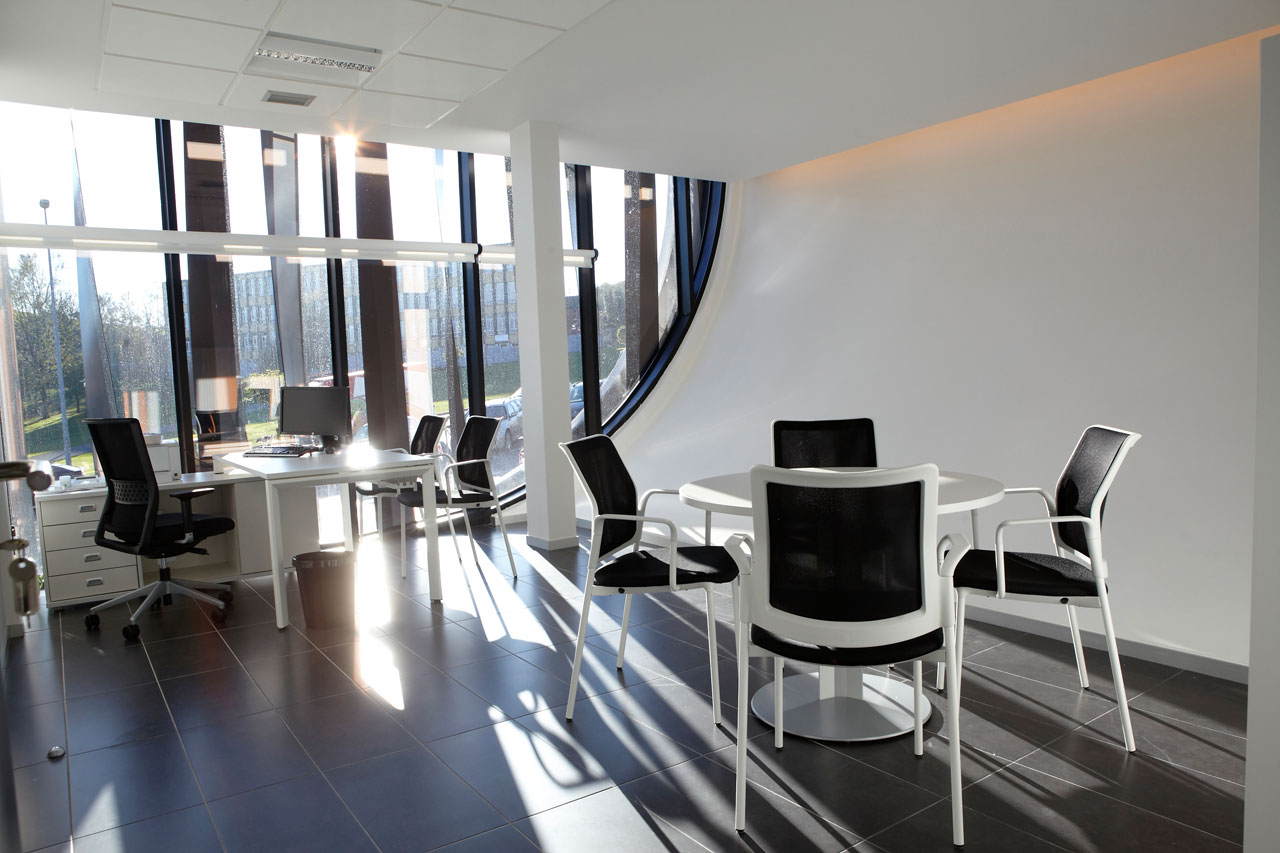 办公椅|现代真皮会议椅|办公火狐官方网站|火狐HUOHU（中国）火狐官方网站|URBAN PLUS 洽谈椅系列