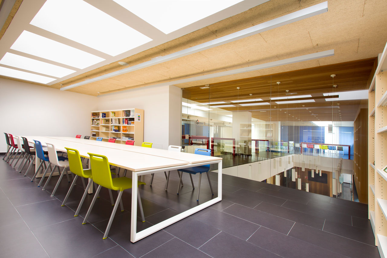 办公椅|现代真皮会议椅|办公火狐官方网站|火狐HUOHU（中国）火狐官方网站|MIT培训洽谈系列