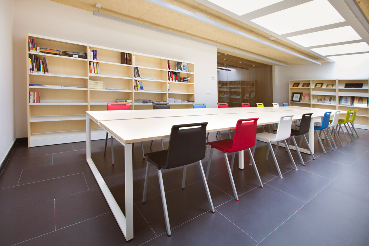 办公椅|现代真皮会议椅|办公火狐官方网站|火狐HUOHU（中国）火狐官方网站|MIT培训洽谈系列