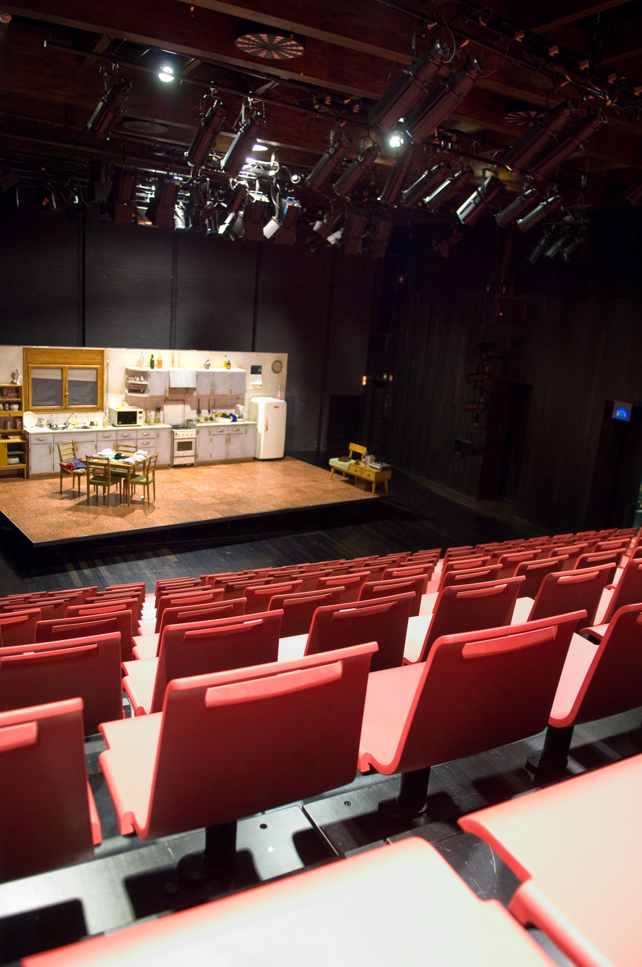 公共座椅|机场椅|办公火狐官方网站|火狐HUOHU（中国）火狐官方网站|MIT等候排椅系列