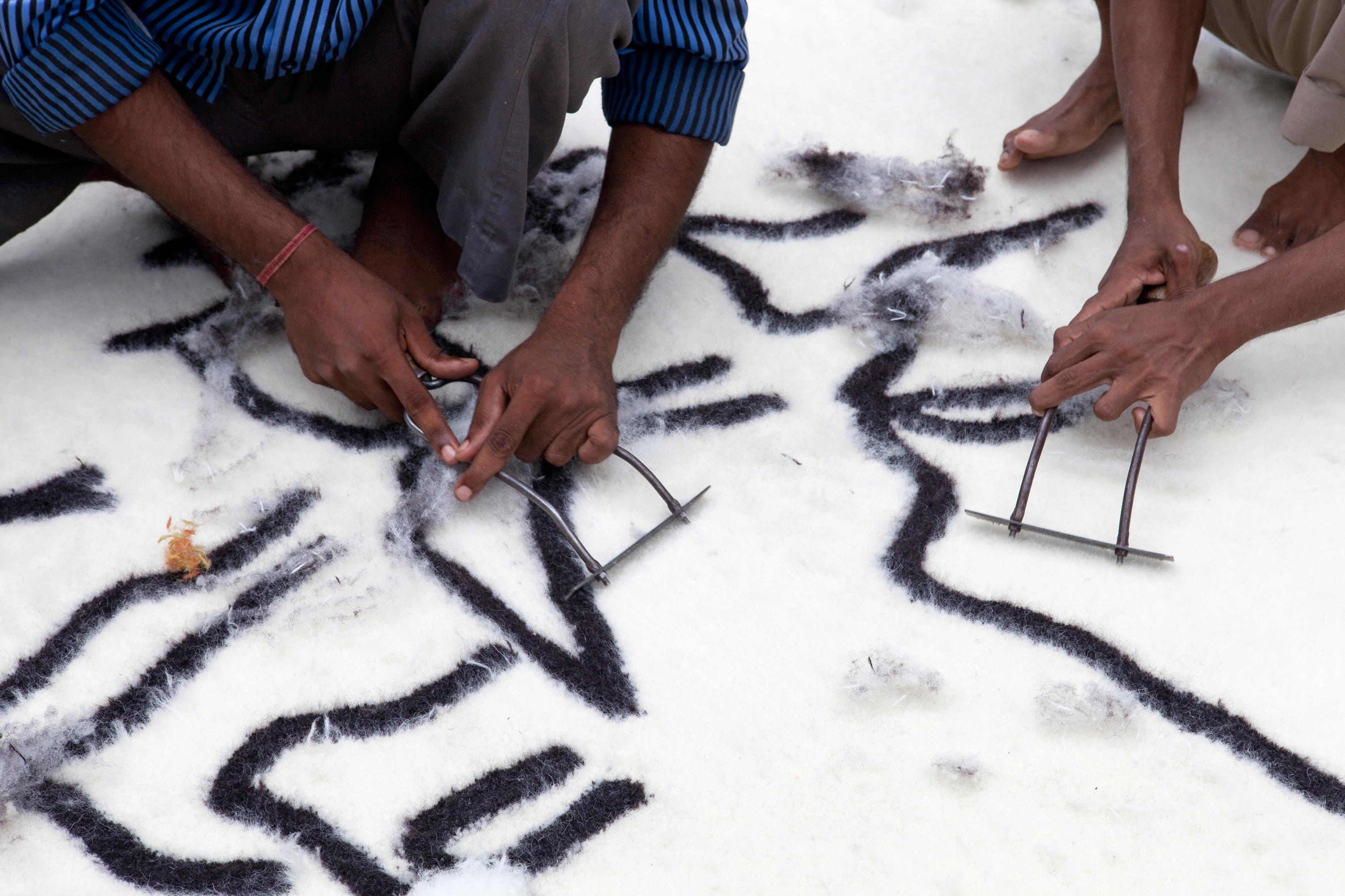 创意火狐官方网站 - 附件|地毯|办公火狐官方网站|火狐HUOHU（中国）火狐官方网站|1966年Chillida拼接壁毯