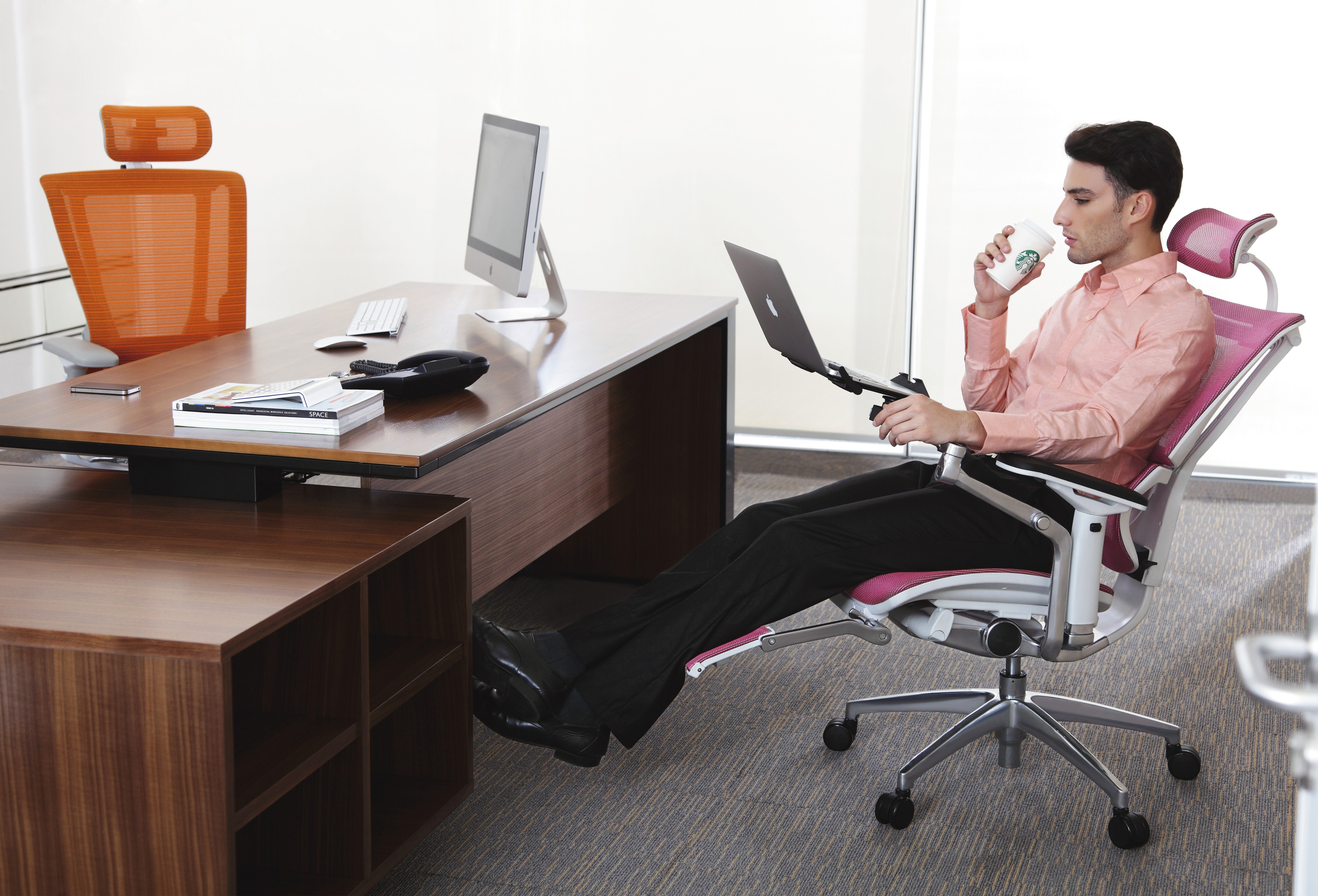 办公椅|现代真皮中班椅|办公火狐官方网站|火狐HUOHU（中国）火狐官方网站|优中班椅系列