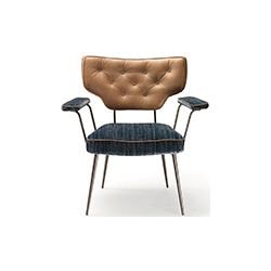 崔姬扶手椅 朱塞佩·维加诺  Arketipo火狐官方网站品牌