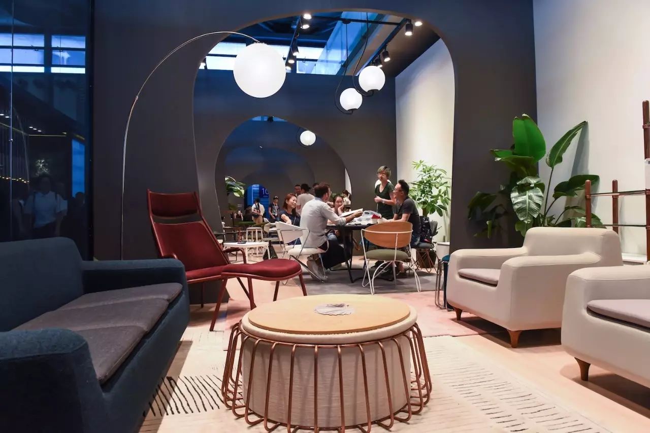 创意火狐官方网站 - 灯饰|落地灯|办公火狐官方网站|火狐HUOHU（中国）火狐官方网站|Nube弧形落地灯