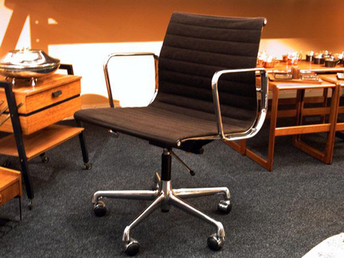 办公椅|现代真皮中班椅|办公火狐官方网站|真皮中班椅|时尚中班椅|中背椅|主管椅|经理椅