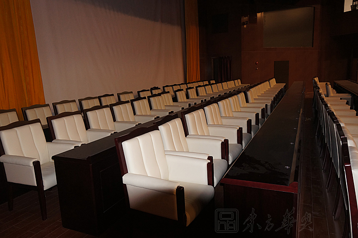 龙岗区委会议室火狐官方网站