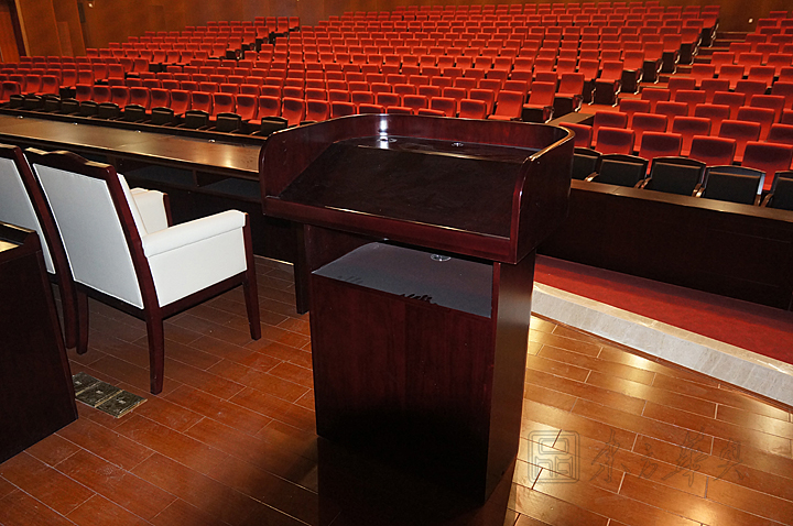 龙岗区委会议室火狐官方网站